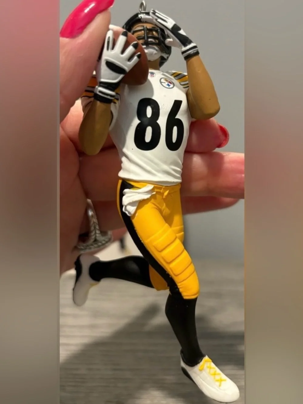 2012 Hallmark Keepsake Hines Ward Pittsburgh Steelers NFL Christmas Ornament